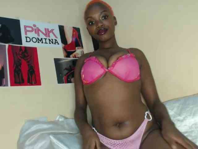 PinkDomina01 PinkDomina01