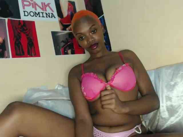 PinkDomina01 PinkDomina01