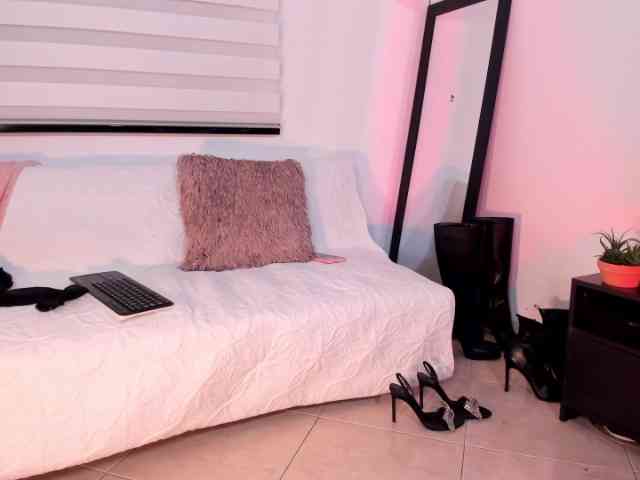 SarahCastillo webcam