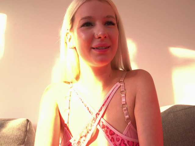 RanyLoveTomson's BongaCams show and profile