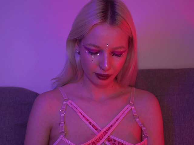 RanyLoveTomson's BongaCams show and profile