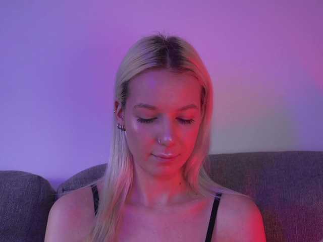 RanyLoveTomson's BongaCams show and profile