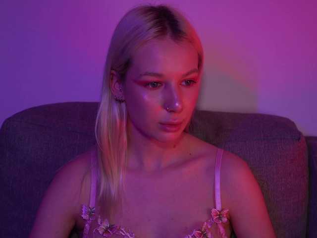 RanyLoveTomson's BongaCams show and profile