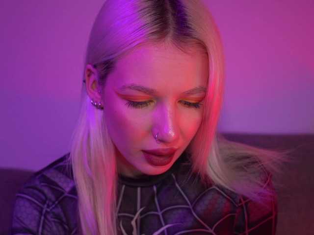 RanyLoveTomson's BongaCams show and profile