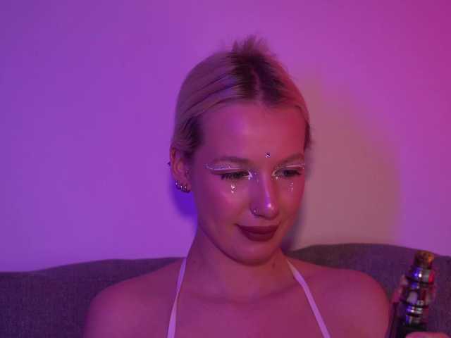 RanyLoveTomson's BongaCams show and profile