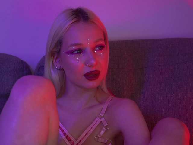 RanyLoveTomson's BongaCams show and profile