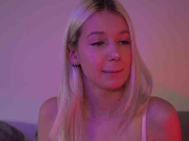 RanyLoveTomson webcam