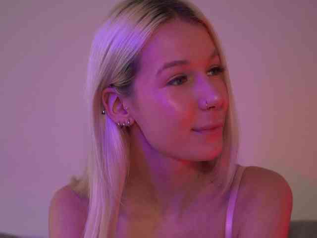 RanyLoveTomson webcam