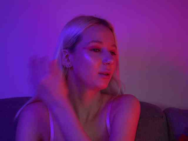 RanyLoveTomson webcam