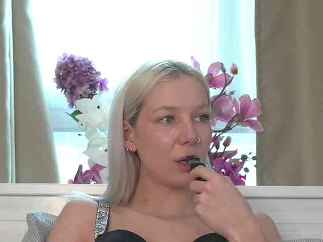 RanyLoveTomson webcam