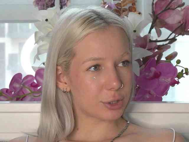 RanyLoveTomson webcam