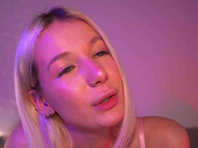 RanyLoveTomson webcam