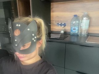 Alice-Remote-Worker Porn Show