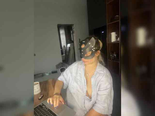 Alice-Remote-Worker webcam