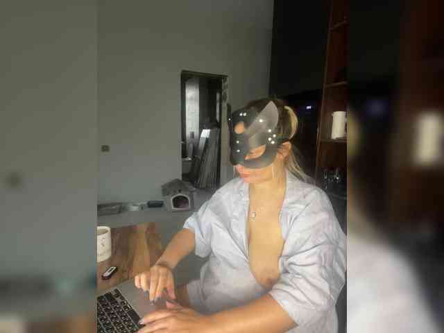 Alice-Remote-Worker webcam