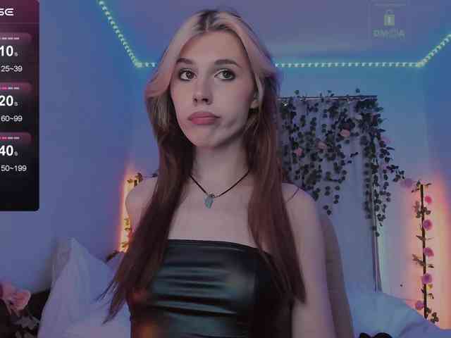 evapleasure Live Webcam on BongaCams