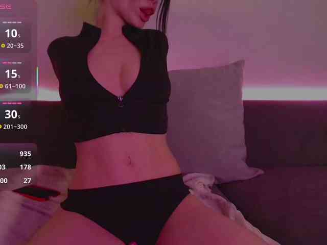TatiGlow webcam