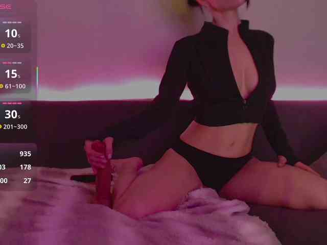 TatiGlow webcam