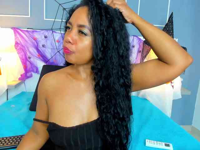 Kamila-Kane webcam