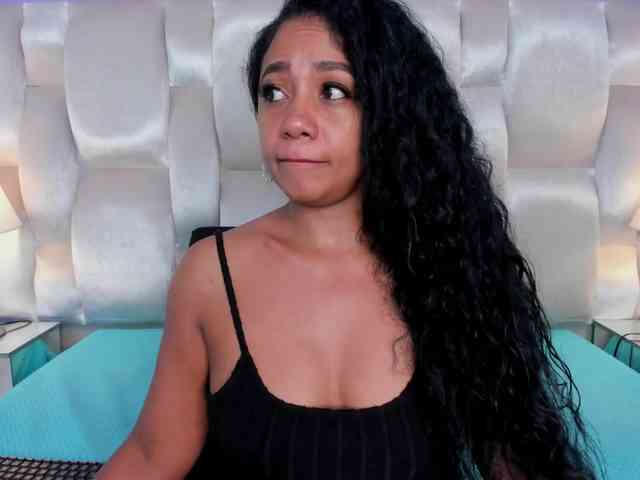 Kamila-Kane Kamila-Kane