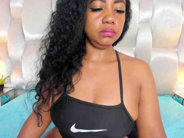 Kamila-Kane Kamila-Kane