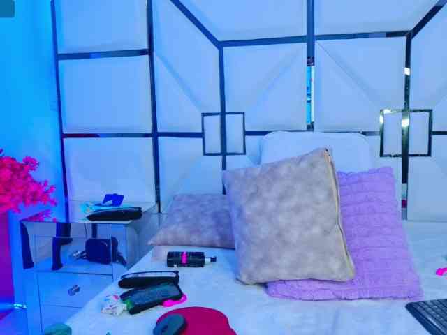 SabrinnaTaylor SabrinnaTaylor