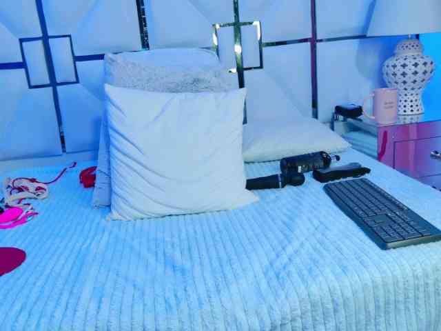 SabrinnaTaylor SabrinnaTaylor