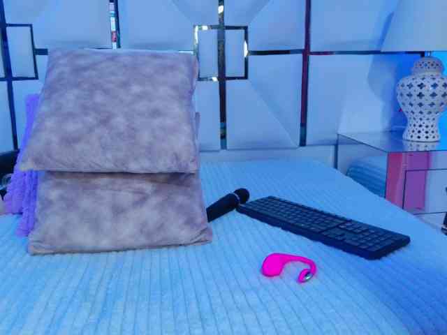 SabrinnaTaylor SabrinnaTaylor