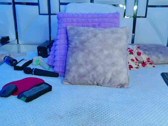 SabrinnaTaylor SabrinnaTaylor