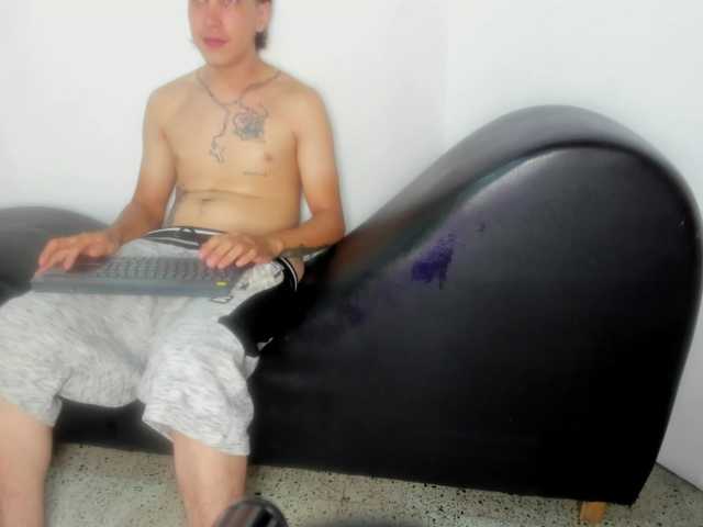  Kaiser-Luna chat room