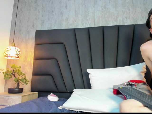 Kaiser-Luna's BongaCams show and profile