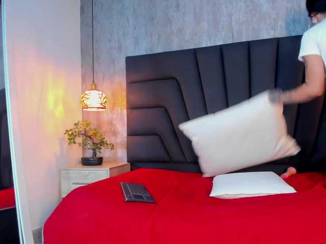 Kaiser-Luna's BongaCams show and profile