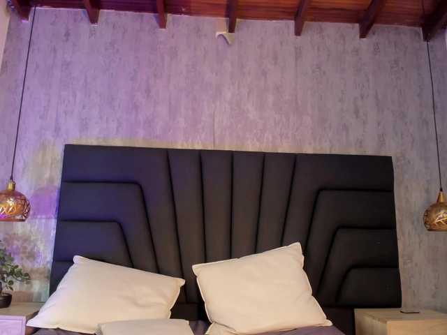 Kaiser-Luna's BongaCams show and profile