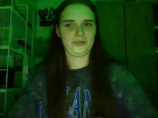 CherryVix's BongaCams show and profile