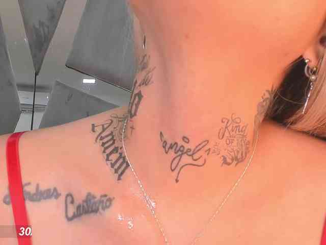 sensually-explosive webcam