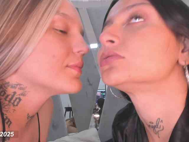 sensually-explosive sensually-explosive