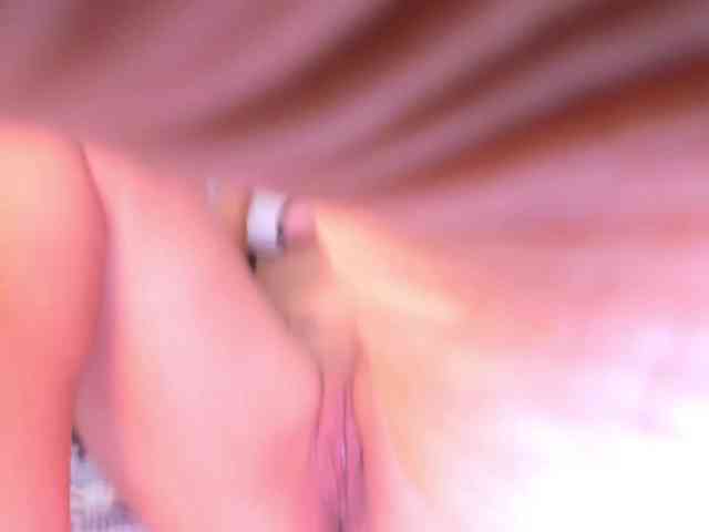 sensually-explosive webcam