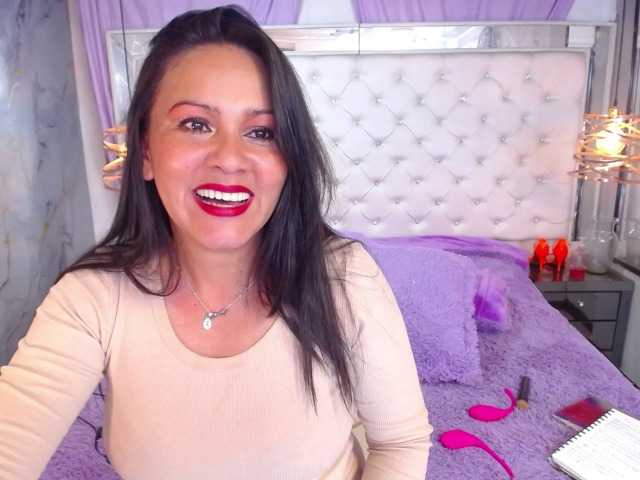 Georgina-MusK webcam