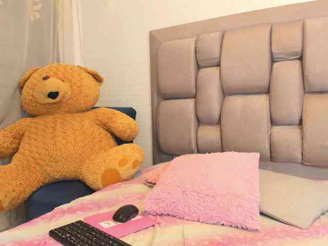 Beauty-Luci webcam
