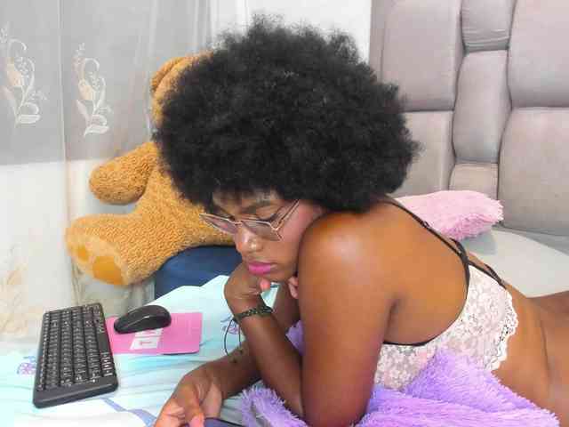 Beauty-Luci webcam