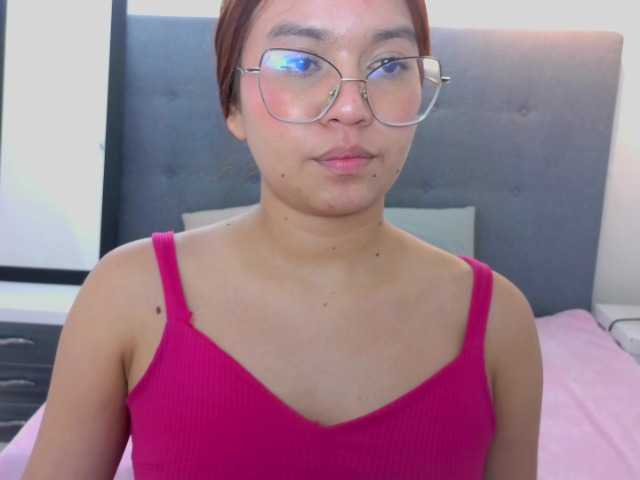 chaneelstark's BongaCams show and profile