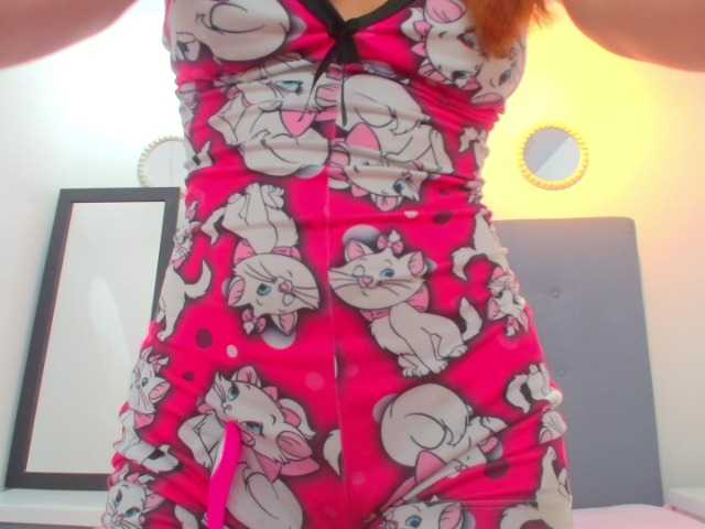 chaneelstark's BongaCams show and profile