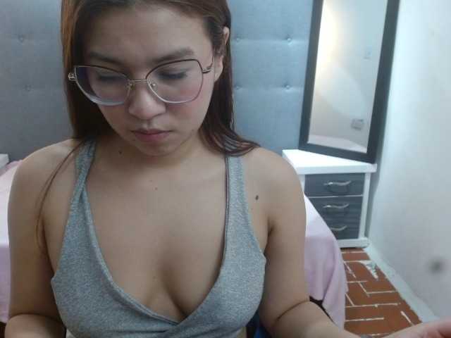 chaneelstark's BongaCams show and profile