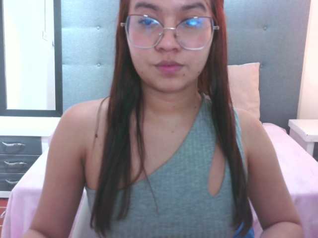 chaneelstark's BongaCams show and profile