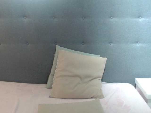 chaneelstark's BongaCams show and profile