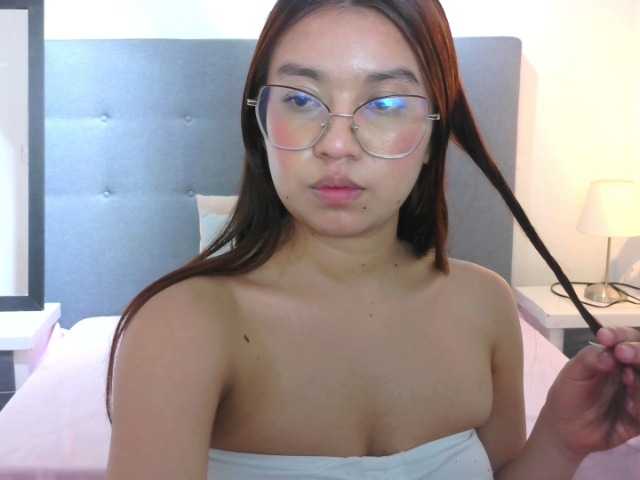 chaneelstark's BongaCams show and profile