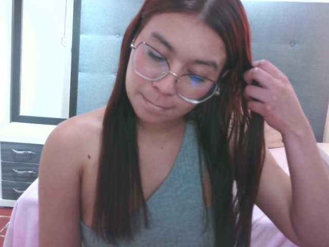 chaneelstark's BongaCams show and profile