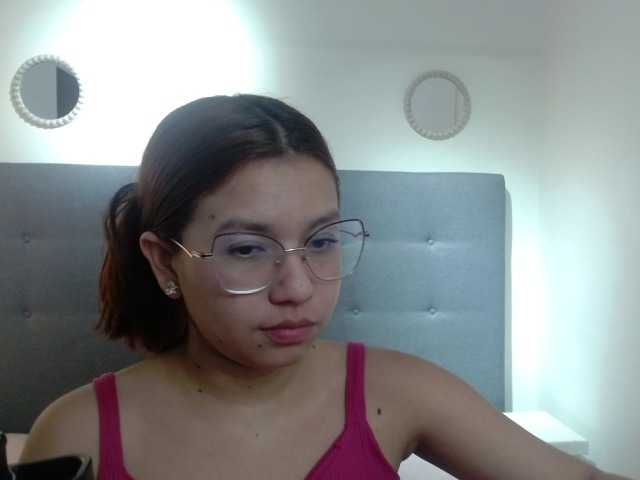 chaneelstark's BongaCams show and profile