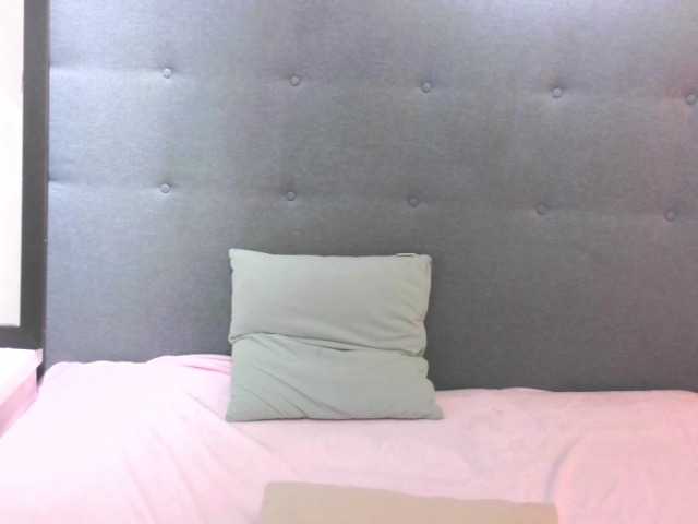 chaneelstark's BongaCams show and profile