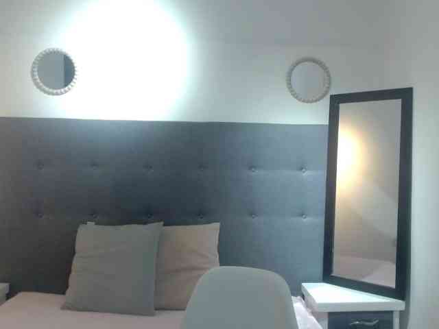 chaneelstark chaneelstark